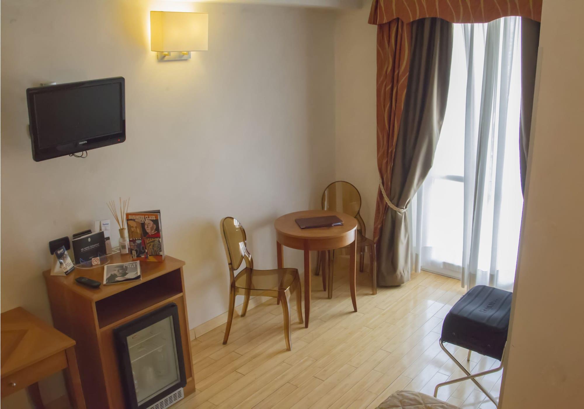 Hotel Continental Торино Екстериор снимка