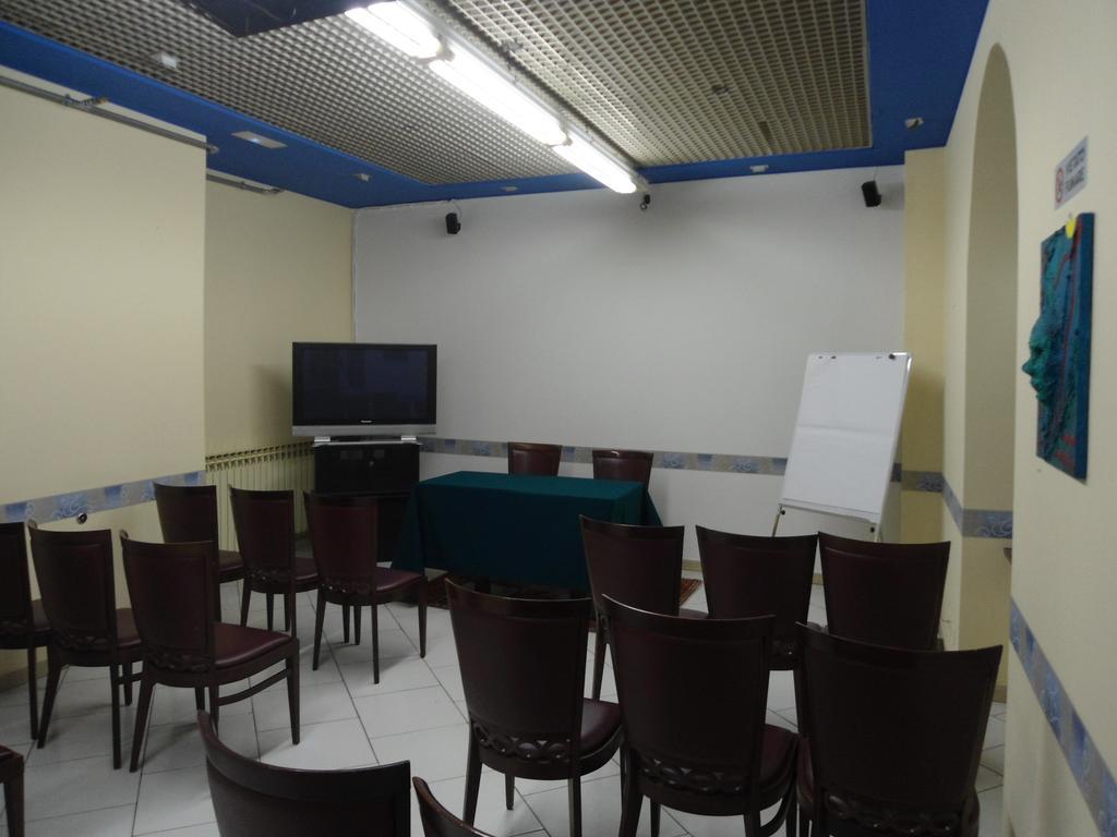 Hotel Continental Торино Екстериор снимка
